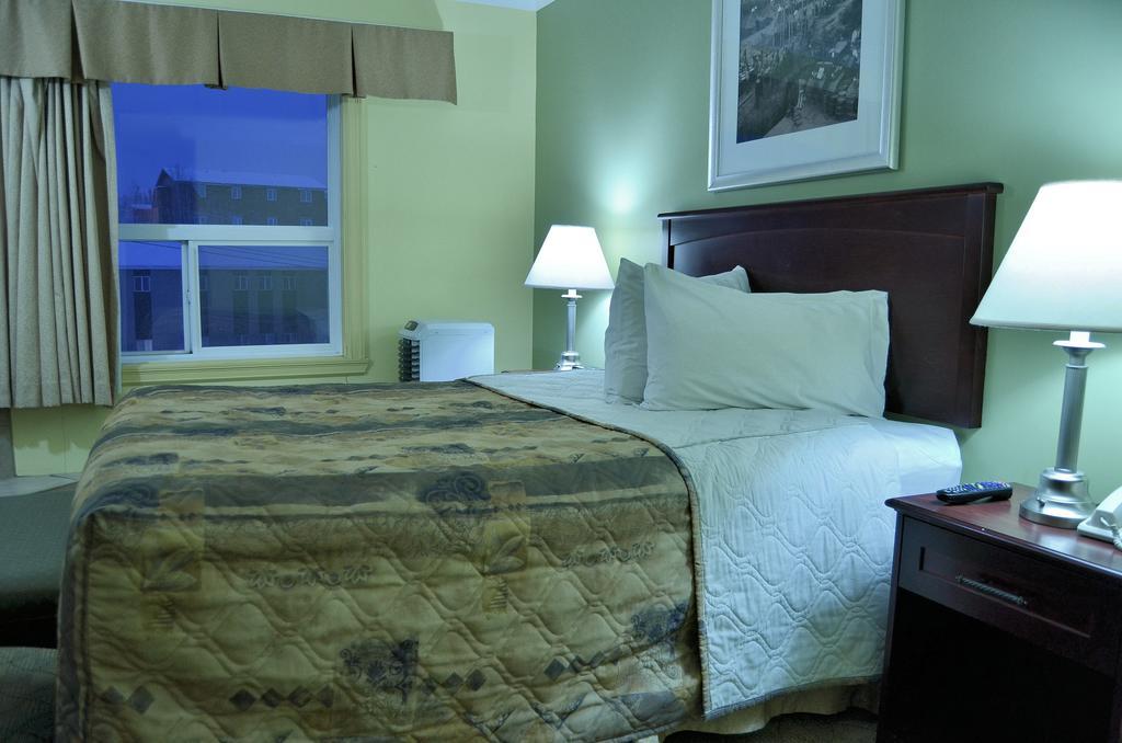 Nova Inn Инувик Номер фото